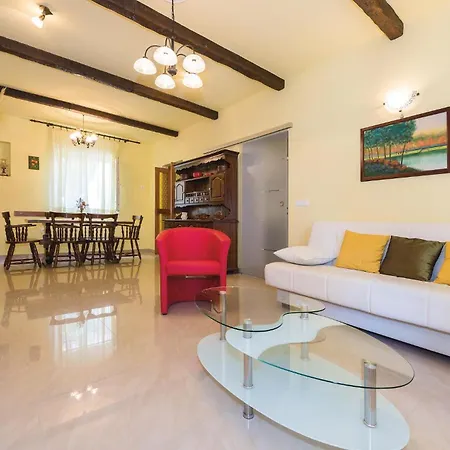 Holiday home Four-bedroom In