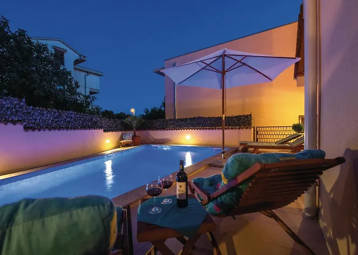 Four-bedroom In * Brodarica (Sibenik-Knin)