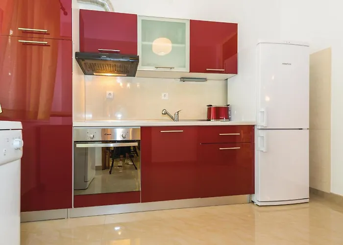 Four-bedroom In * Brodarica (Sibenik-Knin)